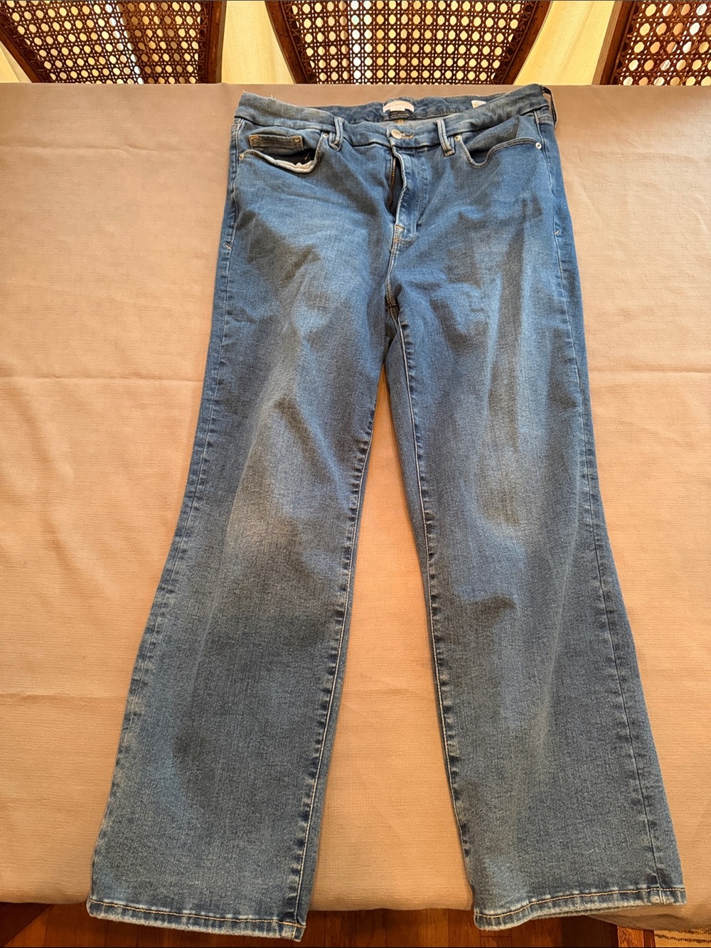 Good American Medium Blue straight Jeans